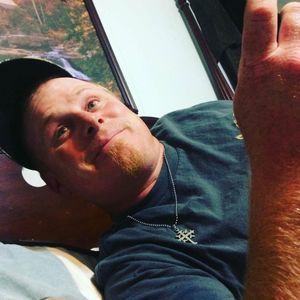 Meet your Posher, Clint